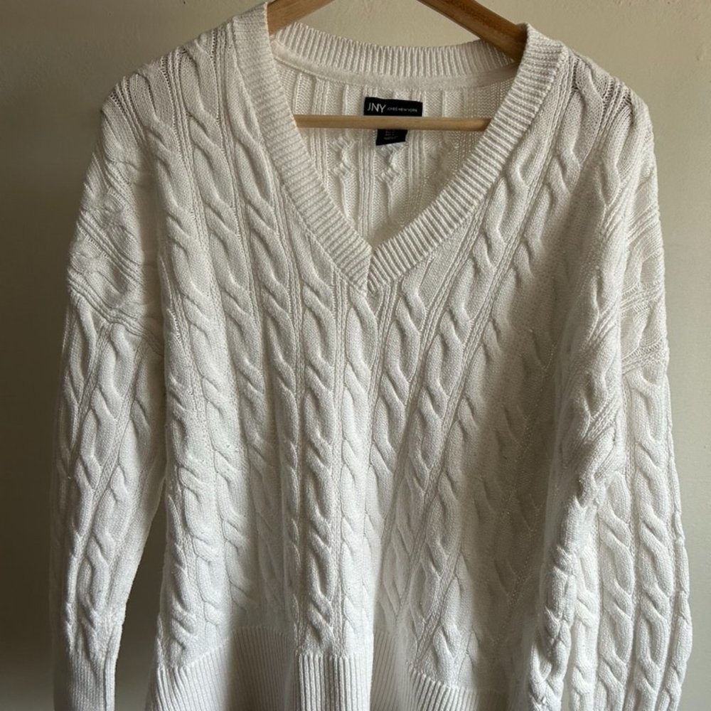 Jones New York white 60%cotton cable knit sweater
